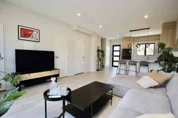 X/11 Karamu Street, Te Atatu Peninsula