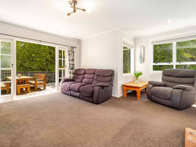 52 Katherine Mansfield Drive, Whitemans Valley