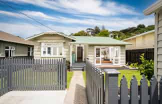 17 Cornford Street, Karori