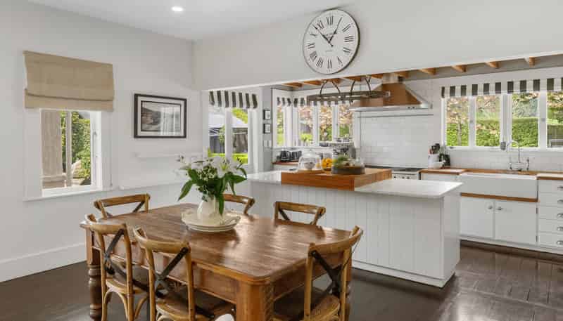 132 South Manakau Road , Manakau