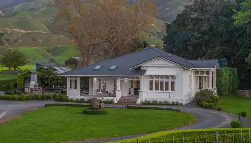 132 South Manakau Road , Manakau