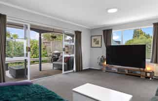 11 Te Hatepe Avenue, Taupo