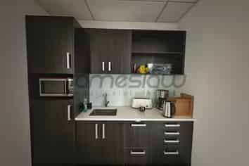 Modern Level 1 Office – Rosedale Hub