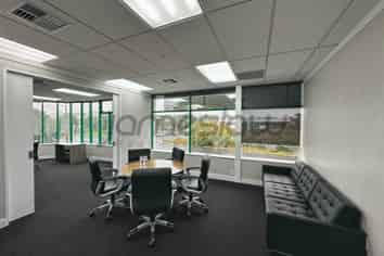 Modern Level 1 Office – Rosedale Hub