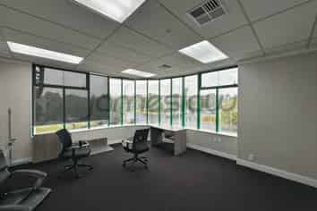 Modern Level 1 Office – Rosedale Hub