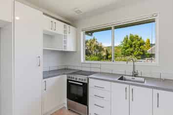 52A Kapiti Road, Paraparaumu