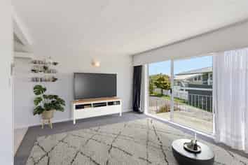 52A Kapiti Road, Paraparaumu