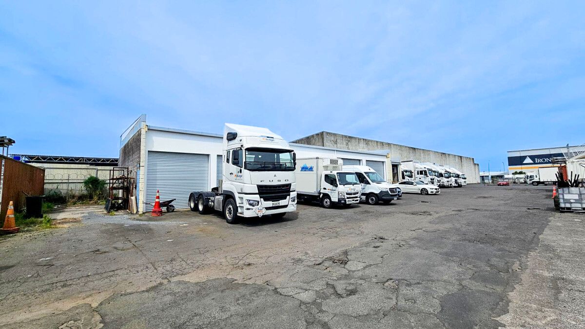 Affordable Industrial with Yard, Penrose
