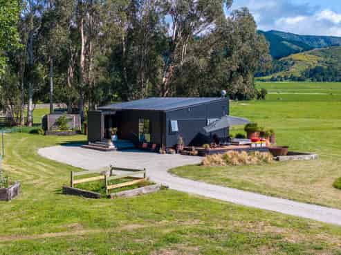 66C Thomas Road, Carrington