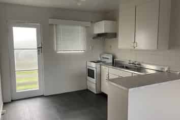 2/38 Wellington Street, Hamilton East