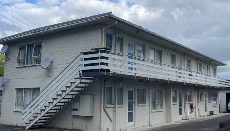 2/38 Wellington Street, Hamilton East