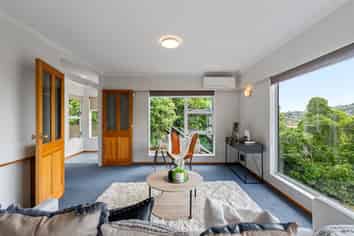 8B Randolph Road, Crofton Downs