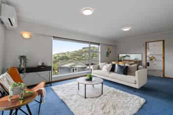 8B Randolph Road, Crofton Downs