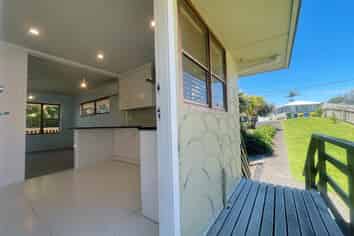 1/9 Fuchsia Place, Birkdale