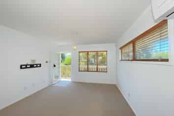 1/9 Fuchsia Place, Birkdale