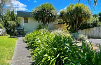 1/9 Fuchsia Place, Birkdale