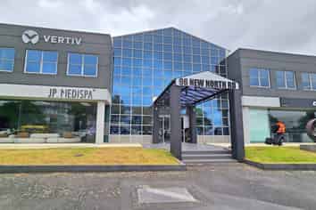 Morden 183sqm office with all you need