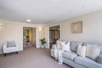 52 Gladstone Terrace, GLADSTONE