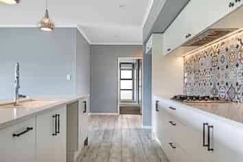 8 Awatiro Drive, Kaukapakapa