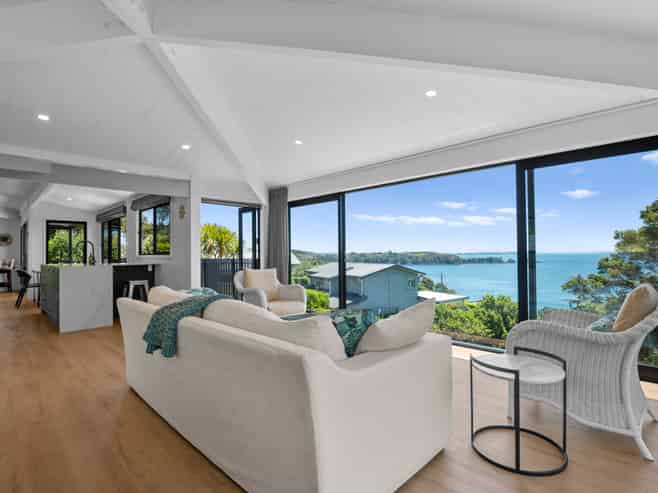 49 Coromandel Road, Oneroa