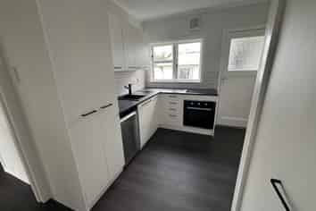 b/88 Victoria Street, Carterton