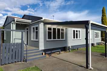 b/88 Victoria Street, Carterton