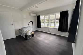 b/88 Victoria Street, Carterton