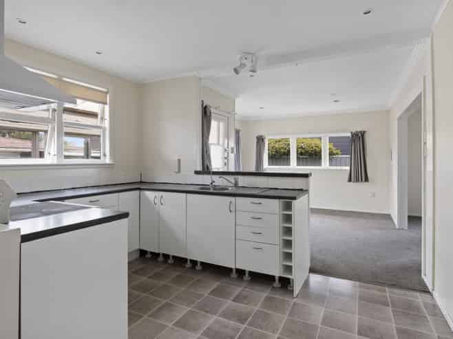 37 Disraeli Street, HAWERA