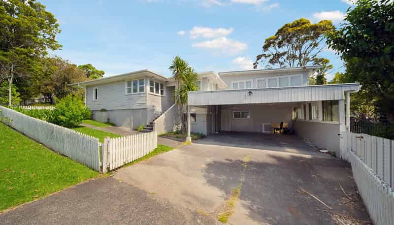 93 Rosier Road, Glen Eden