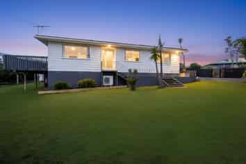 6 Hueglow Rise, West Harbour