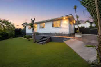 6 Hueglow Rise, West Harbour