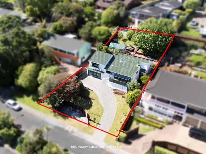 26 Lingham Crescent, Torbay