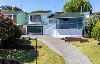 26 Lingham Crescent, Torbay