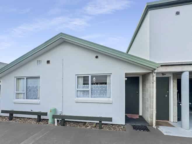 1/104 Waltham Road, Sydenham