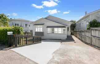 57 Garnet Road, Westmere