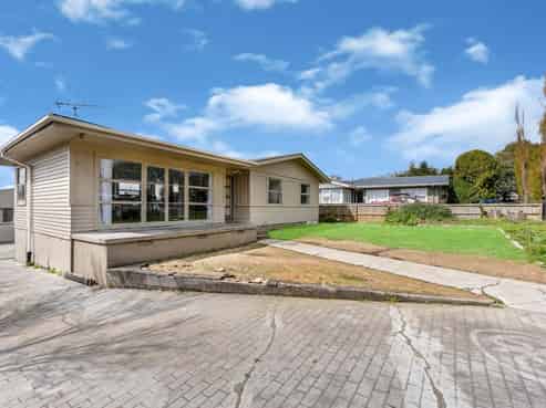 36 Eddowes Street, Manurewa
