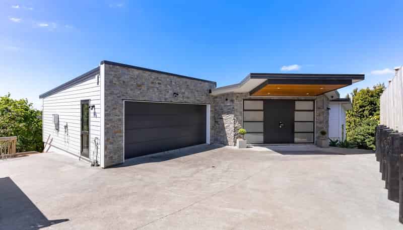 97B Bleakhouse Road, Mellons Bay