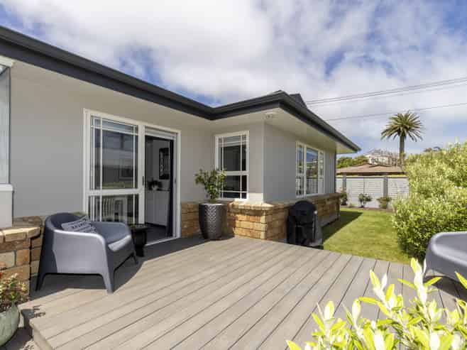 5A Nathan Avenue, Paraparaumu Beach