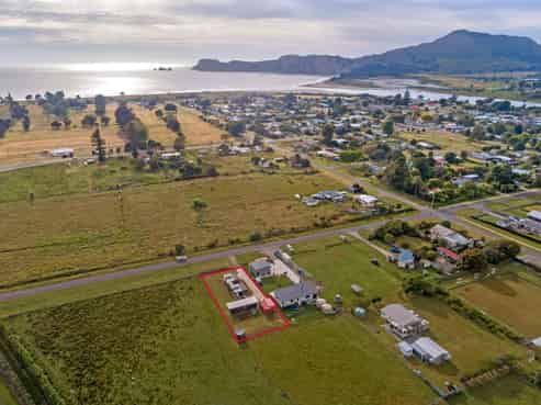 7 Parkinson Street, Tolaga Bay