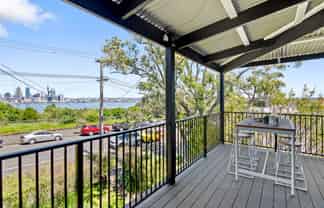 3/140 Calliope Road, Devonport