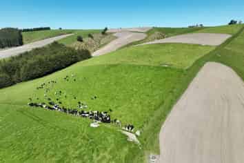  Beggs Track, Hillend