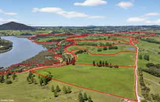 136 Ranganui Road, Kaiwaka