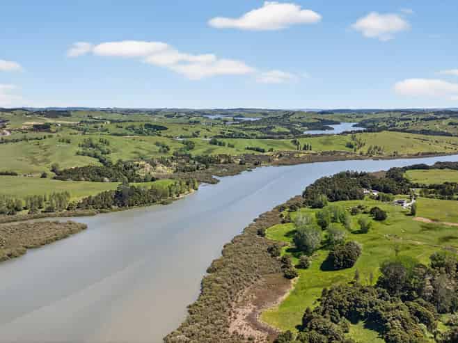 136 Ranganui Road, Kaiwaka