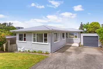 3 Cotswold Crescent, Newlands