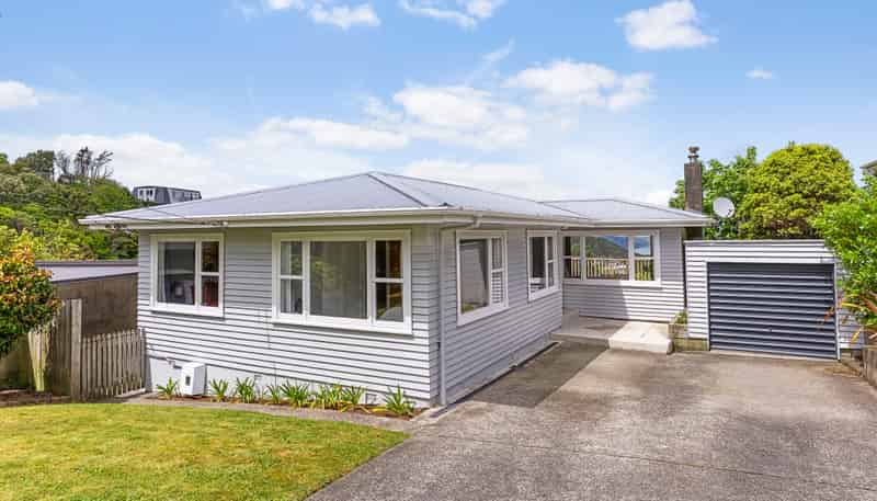 3 Cotswold Crescent, Newlands