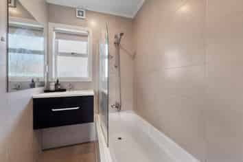 51a Fenton Street, Stratford