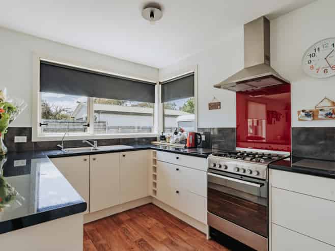 B/75 Ajax Street, Milton