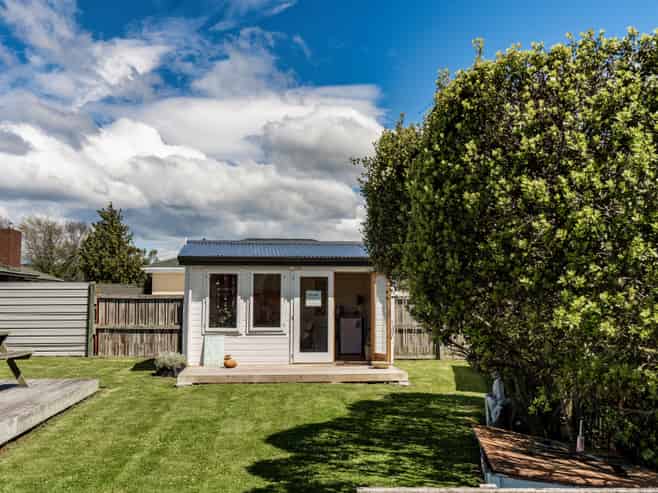 B/75 Ajax Street, Milton