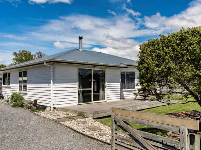 B/75 Ajax Street, Milton