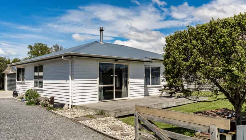 B/75 Ajax Street, Milton